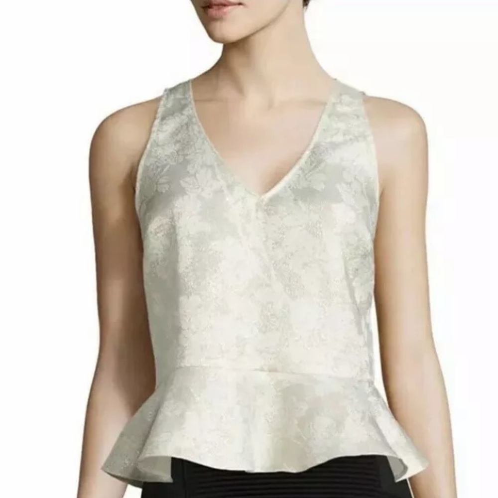 CLEARANCE!! Belle Sky NWT Gold Metallic Floral Jacquard Peplum Blouse.